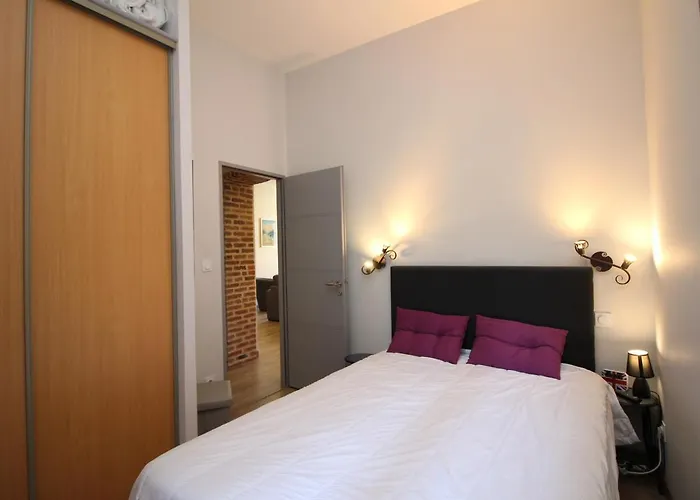 Dore - T3 Spacieux Avec Balcon Et Wifi Au Centre - Fr-1-608-23