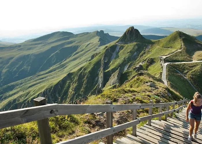 Dore - T3 Spacieux Avec Balcon Et Wifi Au Centre - Fr-1-608-23 شقة *